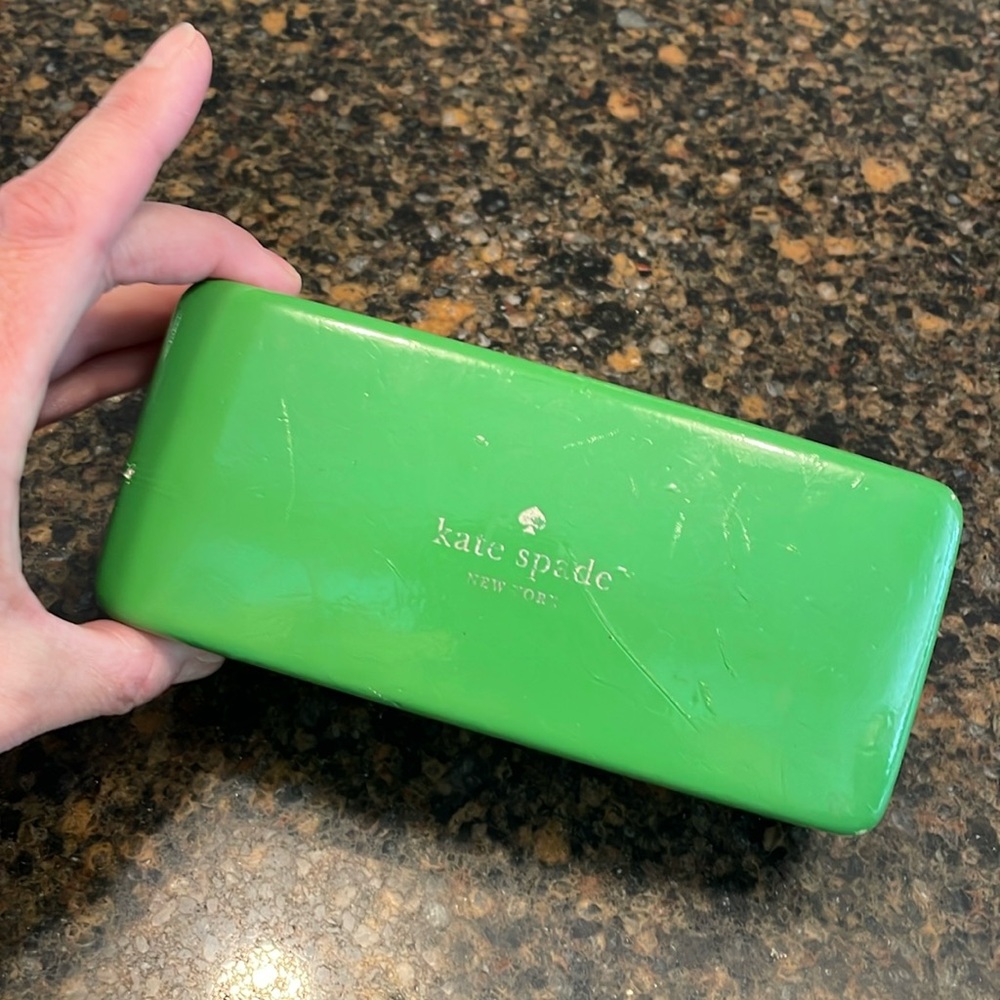 Kate spade sunglasses case